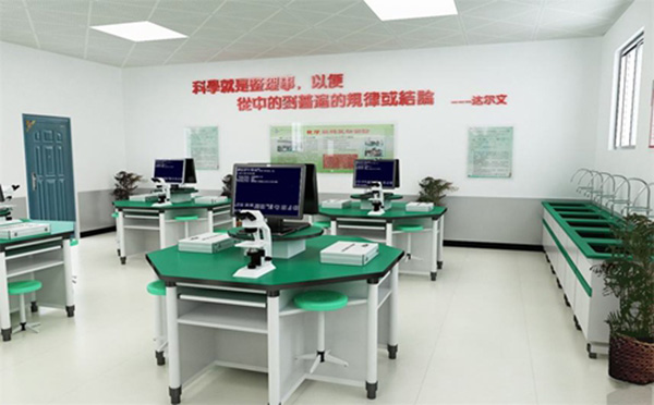 多媒體實(shí)驗(yàn)臺2.jpg 多媒體實(shí)驗(yàn)臺2.jpg