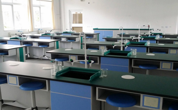 化學(xué)實(shí)驗(yàn)臺-08.jpg 化學(xué)實(shí)驗(yàn)臺-08.jpg