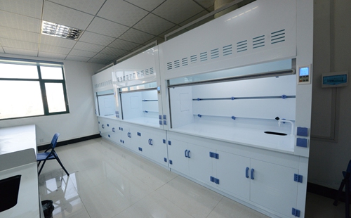 PP通風(fēng)柜OBE-02.jpg PP通風(fēng)柜OBE-02.jpg